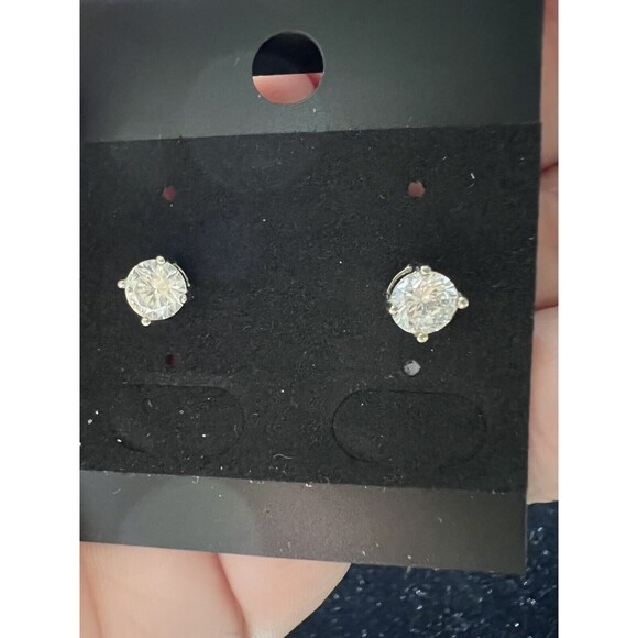 Vintage Clear 5mm Crystal Earrings Solitaire Pierced Studs 4-Prong Silvertone - Picture 9 of 11